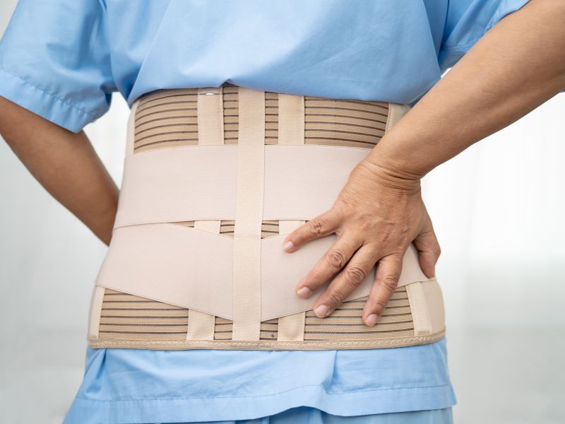 como sentar após abdominoplastia - brusco